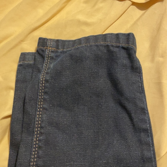 Boys denim 🩷 - Picture 2 of 4